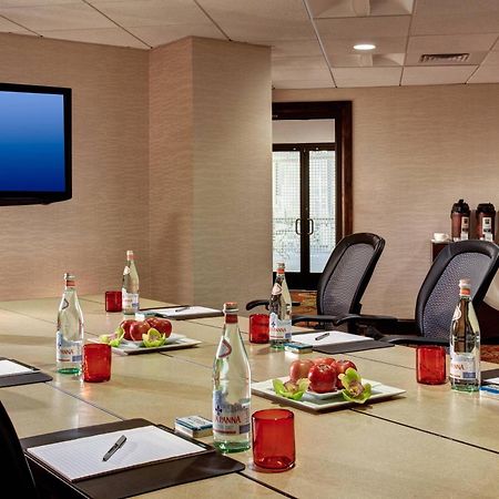 Dallas-Addison Marriott Quorum By The Galleria Экстерьер фото