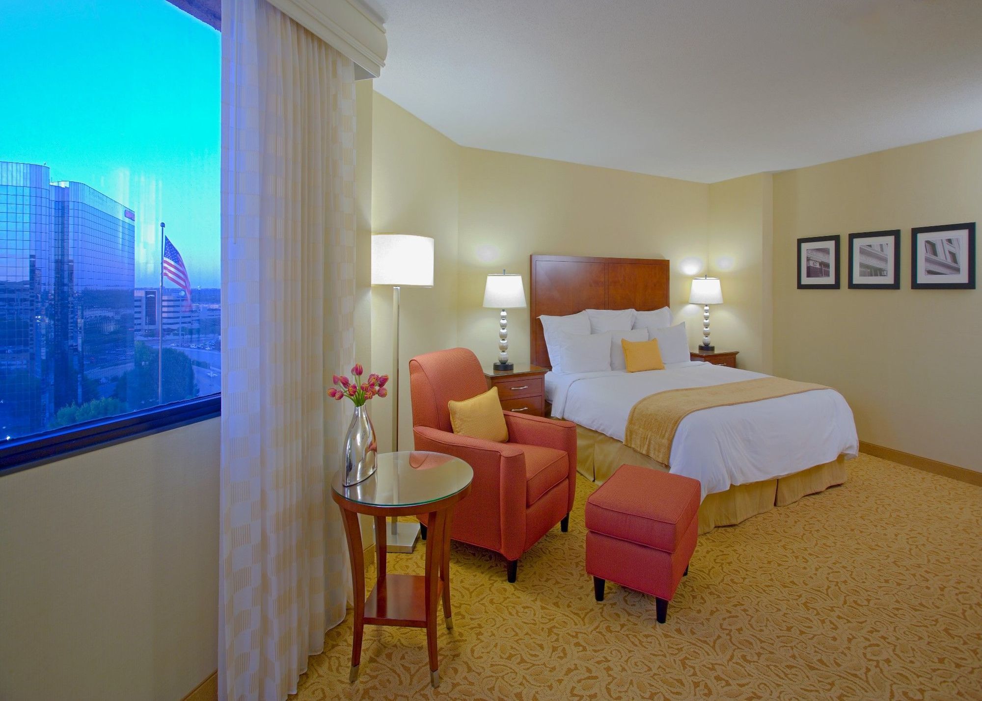 Dallas-Addison Marriott Quorum By The Galleria Экстерьер фото